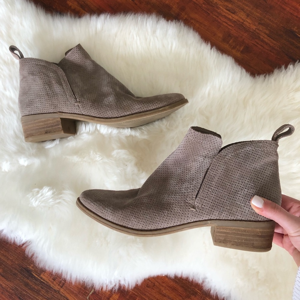 Dolce Vita Tivon Bootie